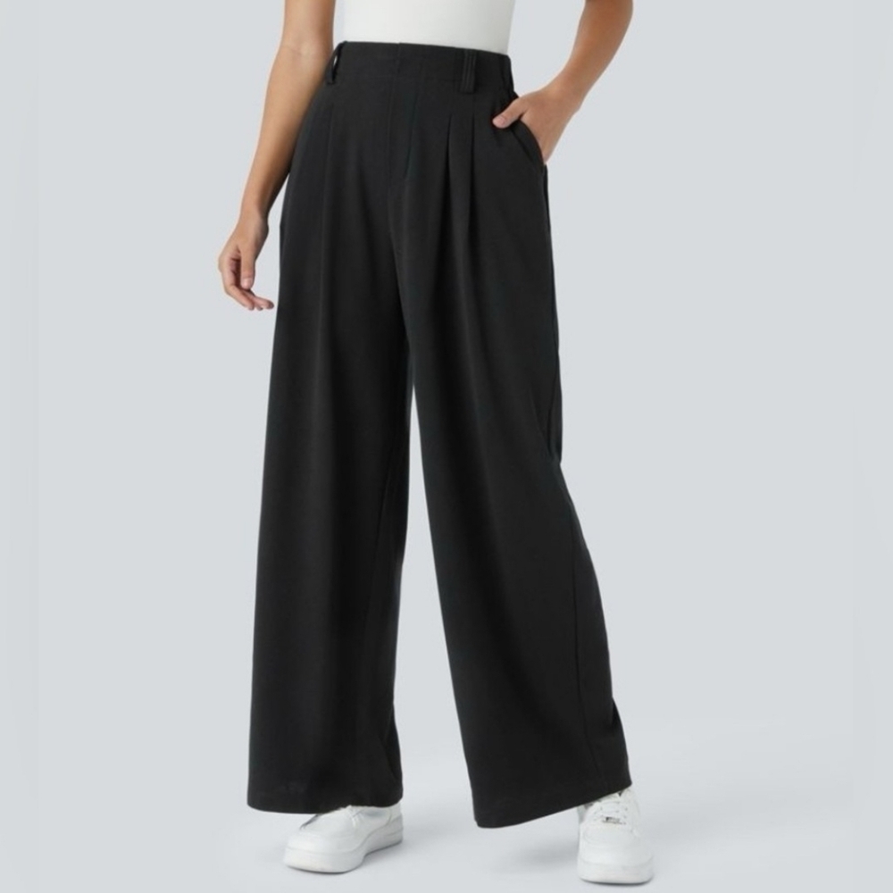 HALARA Black Wide Leg Pleated Pants